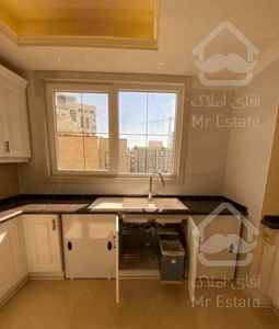 175 متر / طبقات بالا              قابل تبدیل