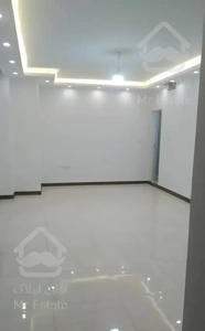 ۶۱ متر فول امکانات  میدان سما