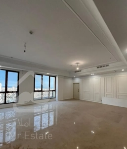 280 متری * کلید نخورده * نیاوران