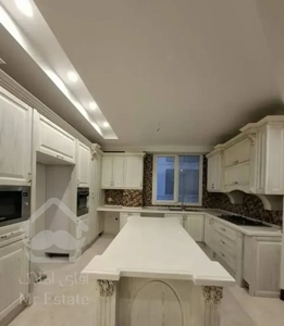 ۲۴۵ متر ۳ خواب/دروس/۱۱ ساله/فول مشاعات