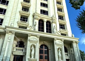 فرصت ایده آل سعادت آباد ۱۷۰متر ۳خ ۲p غرق نور خاص