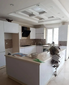 آپارتمان ۱۳۵ متری سه خوابه تخلیه