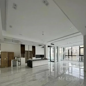 ۱۱۵متر۲خواب ویو بدون مشرف کوهستان