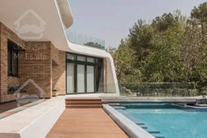 اجاره ویلا در فرمانیه ۱۳۰۰ زمین ۸۰۰ بنا