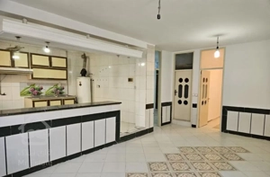 منزل اجاره ای بر  خیابان حامدی روبه روی مهدیه 3