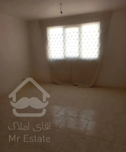 پرند فروش آپارتمان ۷۵متری فاز۴