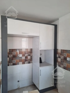 آپارتمان ۹۳متری۲ خواب،نور گیر عالی،نوساز،فول امکانات،قابل رهن،وام دار