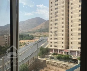 ۶۸ متر . سند تک برگ . شهرک راه آهن . دهکده المپیک