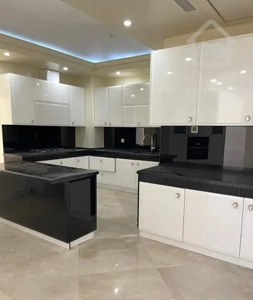 ۲۵۵ متر / تاپ لوکشین زعفرانیه / قیمت استثنایی