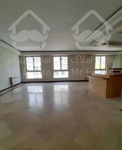 ۱۵۰ متر/۳ خواب/تک واحدی/۲ مستر روم/اراج