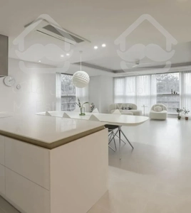 ۱۳۰ متر/نوساز/روبه افتاب/شهرک غرب