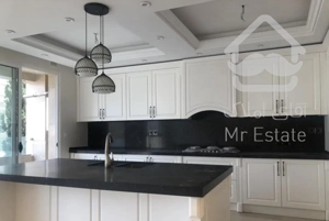 ۱۷۰متر کلیدنخورده