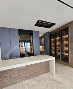 ولنجک 250 متر 4 خواب تاپ لوکیشن 3 پارکینگ