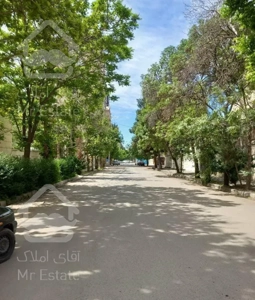 ویلایی،۱۰۲متری،دوبر،جنوبی،گلریزان