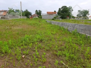 404 متر زمین مسکونی دارای جواز