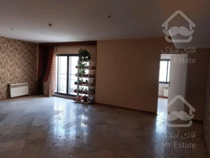 آپارتمان ۱۳۰ متری سعادت آباد