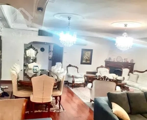 ١٣٨متر/تکواحدی/فول امکانات/صادقیه گلاب بلوار عابدی