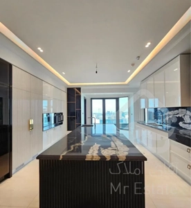 صاحبقرانیه ۲۶۵ متر / غرق نور فول مشاعات