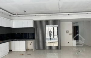 آپارتمان100متری/فاصله 3دقیقه ای تا حرم/مسکن اکبری