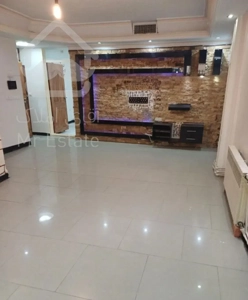 آپارتمان۸۰ متری /۱خوابه /طبقه همکف