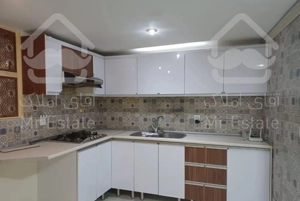 آپارتمان۵۲ متر۱خواب تجریش/طبقه زیرهمکف/ زوج یاخانم