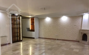 اپارتمان خوش‌نقشه ۱۰۲ متری فول