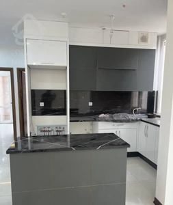 واحد سنددار و خوش‌نور در سرشور/اکبری