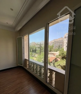 ۲۲۰متر/زیر سیزدهم/سه جهت ویو/مشاعات هتلینگ/به قیمت