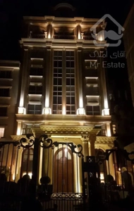 بلوار مینا ۲۰۰متر سه خواب/استخر/لابی/۲پارکینگ سندی
