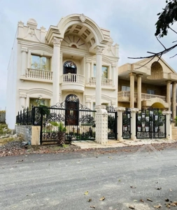 کد301/کاخ‌ویلا500متری،استخرسوناجکوزی،روف‌ویوجنگل