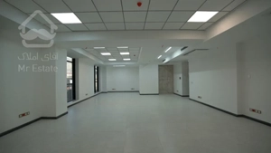 فروش واحد اداری فلت در پارک اداری غروی/ سند اداری/ در بهترین لوکیشن در پونک