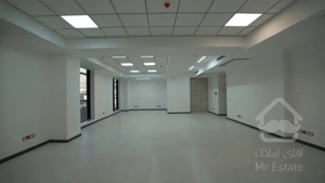 فروش واحد اداری در رونیکاپالاس غروی باشرایط پرداخت اقساط  تا پایان سال