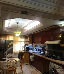 اپارتمان ۱۳۹ متر فروشی حاشیه صارمی گلشن