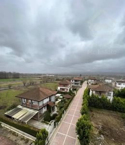 اپارتمان شهرکی رویان با استخر و دید ابدی جنگل دریا