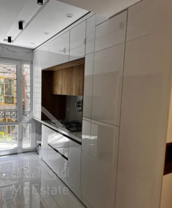 ظفر ۹۰ متر ۲ خوابه بازسازی شده