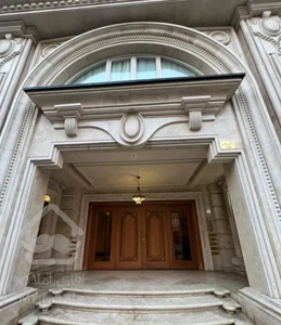 کامرانیه شمالی ۲۳۰ متر ۳‌خوابه