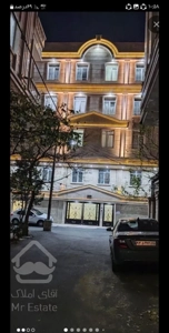 ۱۳۴ متری/خوش نقشه/کم واحد/دونبش/اهوراملک سلیمی