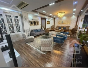 فروش آپارتمان ۱۳۵ متری در برج مهتاب