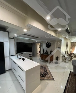 میرداماد فرعی دنج ومسکونی ۱۳۷ متر ۳ خوابه