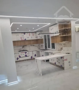 ۱۸۵ متر / فول باسازی/ ۴ خواب/ ۲۴ متری