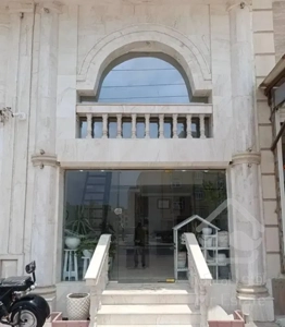 آپارتمان ۱۰۵ متری بر الهیه ۲ خواب ویو دریا