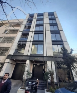 فروش آپارتمان ۲۲۰ متری ۳ خوابه در نیاوران