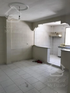 ۵۷ متر/ دوخواب/پارکینگ/گذر ۱۰متری/سکونت/سرمایه گذاری