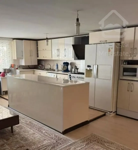 آپارتمان ۱۰۵ متری گلشهر خوش نقشه