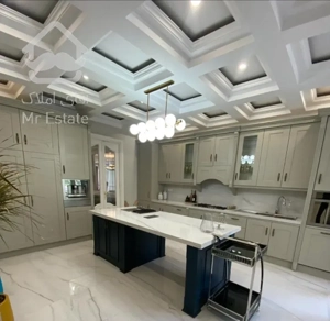 الهیه 350متر ۴خواب مشرف به باغ سفارت