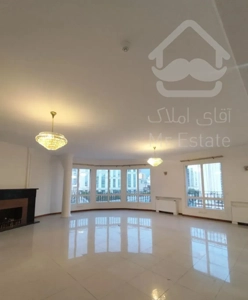 فرمانیه ۳۶۰ متر  ۵خواب   طبقه ۸