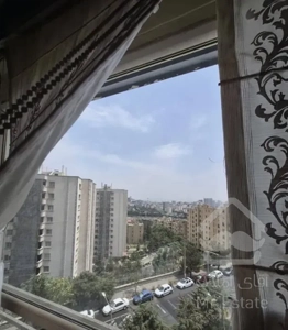 رهن و اجاره 3 خوابه با پارکینگ و انباری