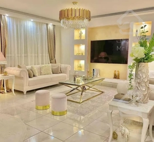 78 متر . دو خواب . 10 واحدی . 4 ساله . چهارباغ شرقی