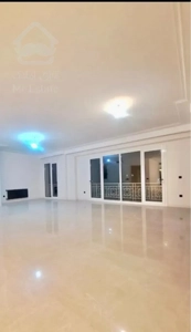 پاسداران گلستان ۱۸۰متر/تکواحدی/۲پارکینگ/لابی