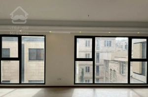 ۱۳۰متر۳خواب تاپ لوکیشن خ دولت